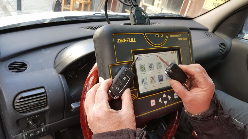  Gaziantep  Araç Hafızasından immobilizer Beyinden Kayıp  Anahtar Silme